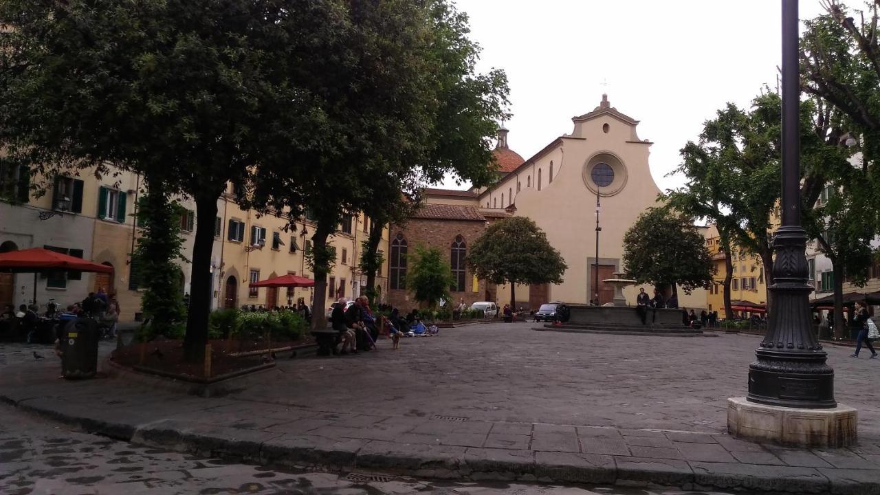 Piazza Del Carmine, Flo * Florencia